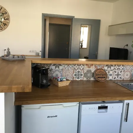 Apartment Grand Studio Proche Centre Ville